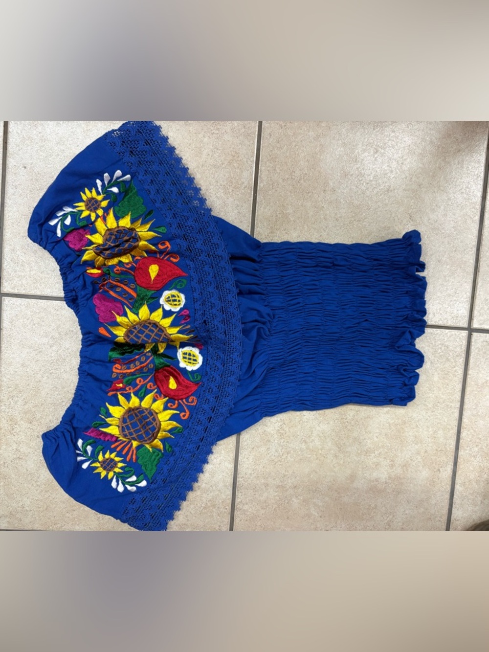 Mexican Embroidered Blouse/ Blusa Mexicana